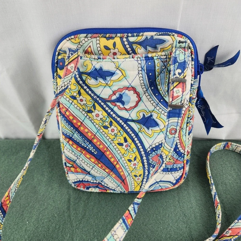 Vera Bradley Marina Paisley Crossbody Hipster Bag Quilted Purse Adjustable Strap